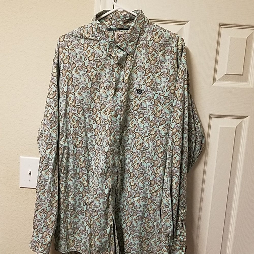 Cinch long sleeved shirt